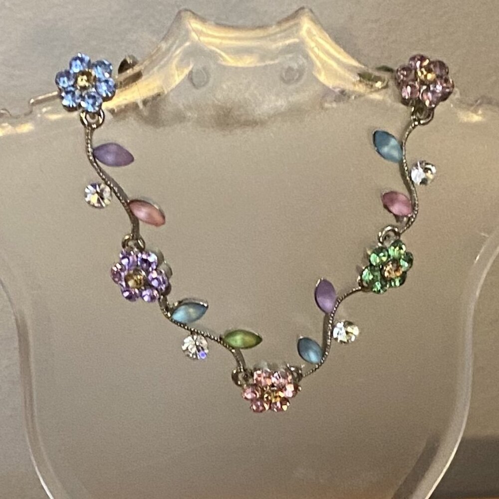 Floral bracelet